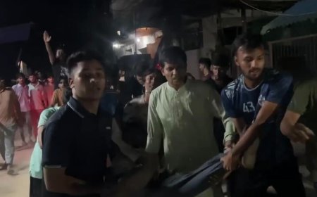 স্থানীয়দের সঙ্গে সংঘর্ষে ৬০ চবি শিক্ষার্থী আহত, আজকের সব পরীক্ষা স্থগিত